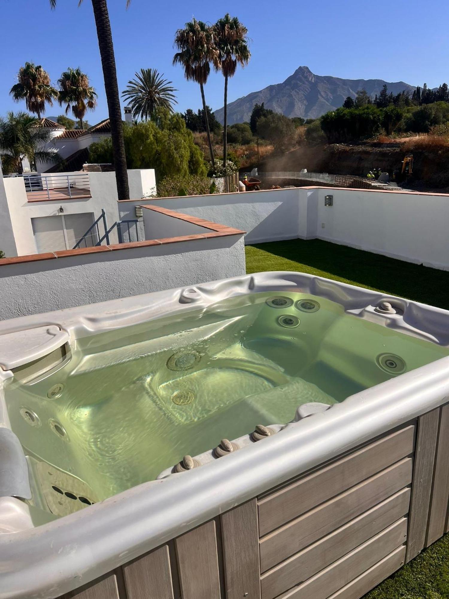 Puerto Banus Jacuzzi Close To Breath And Marbella Arena Марбелья Экстерьер фото